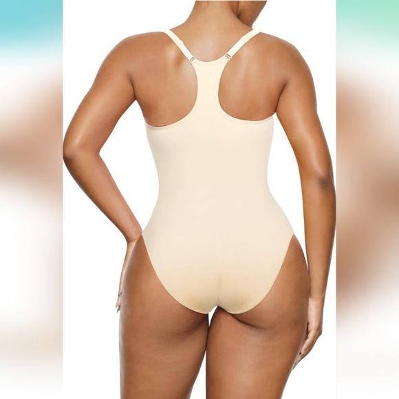 NWOT Yianna Seamless Racerback Shapewear Bodysuit Bodyshaper, S/M, Nude/Beige - Picture 2 of 7